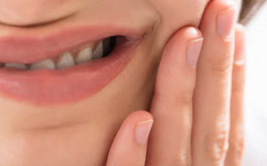 5 Major Causes of Teeth Sensitivity